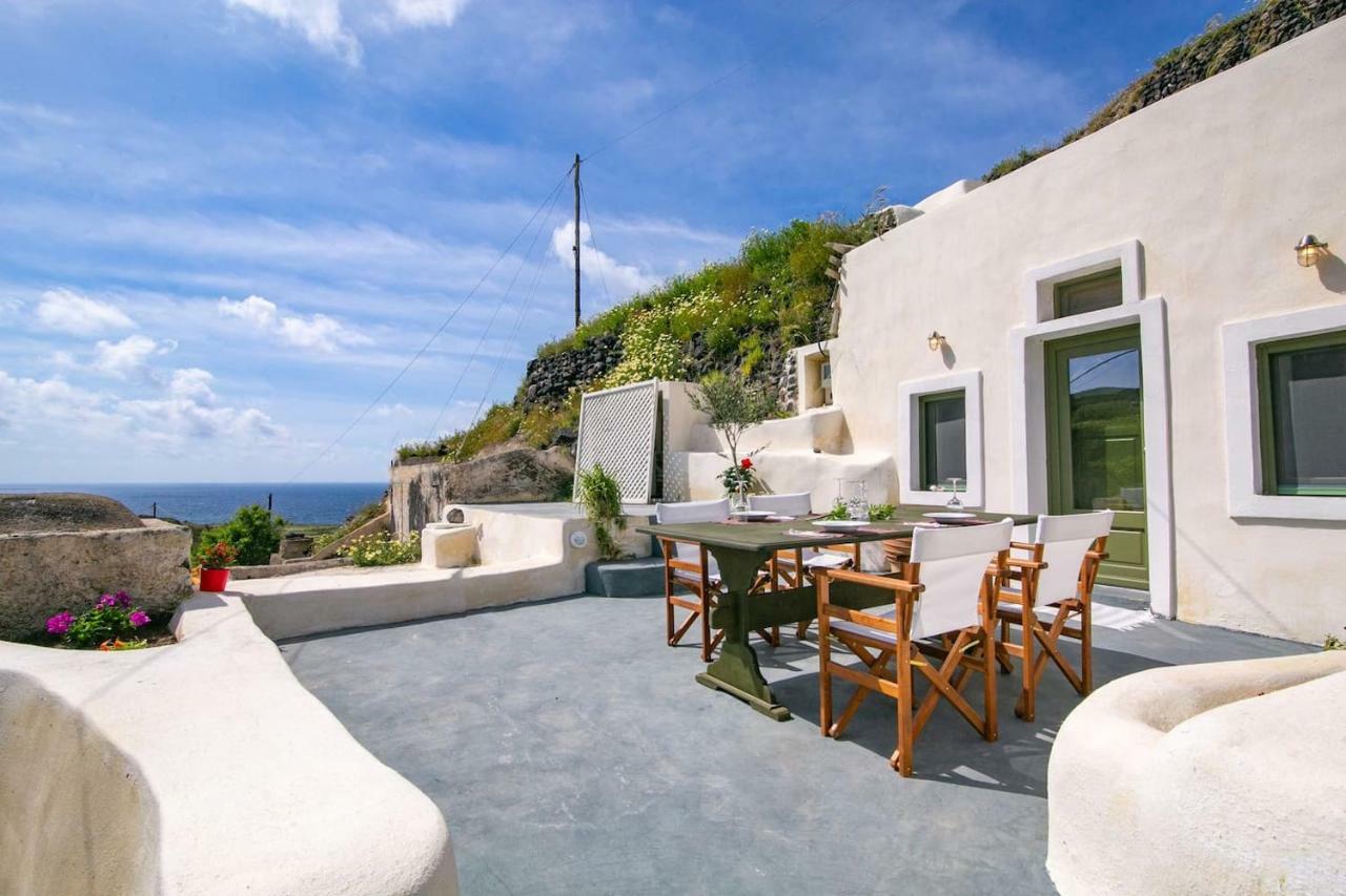 Villa Agrilia Secluded Cave House Thirasia Exterior foto
