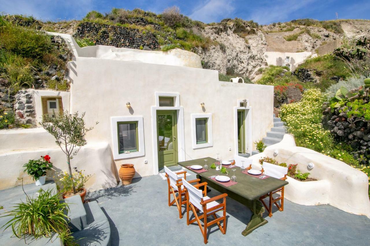 Villa Agrilia Secluded Cave House Thirasia Exterior foto