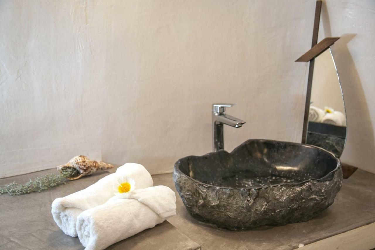 Villa Agrilia Secluded Cave House Thirasia Exterior foto