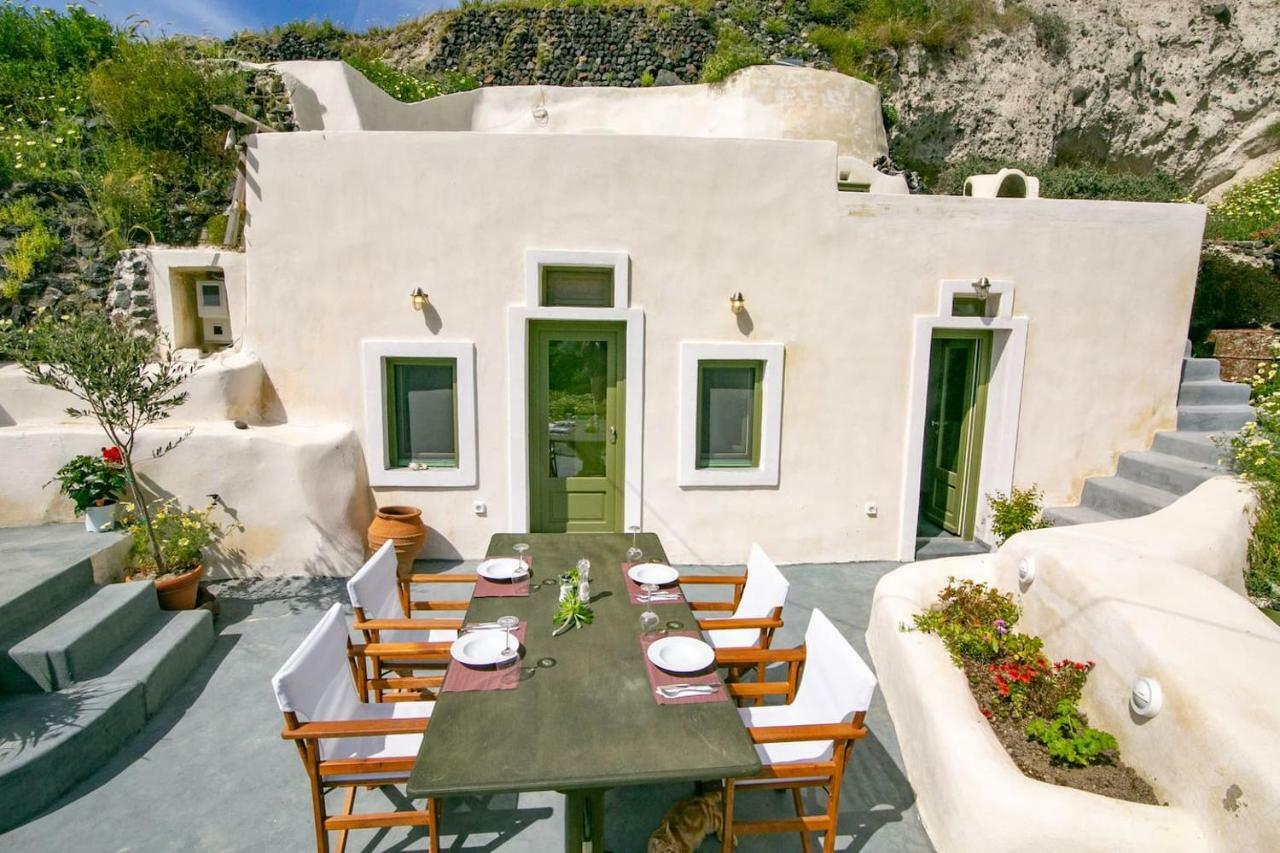Villa Agrilia Secluded Cave House Thirasia Exterior foto